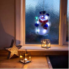 Decor fereastra LED PVC - om de zăpadă - 26 x 17 cm - 3 x AAA